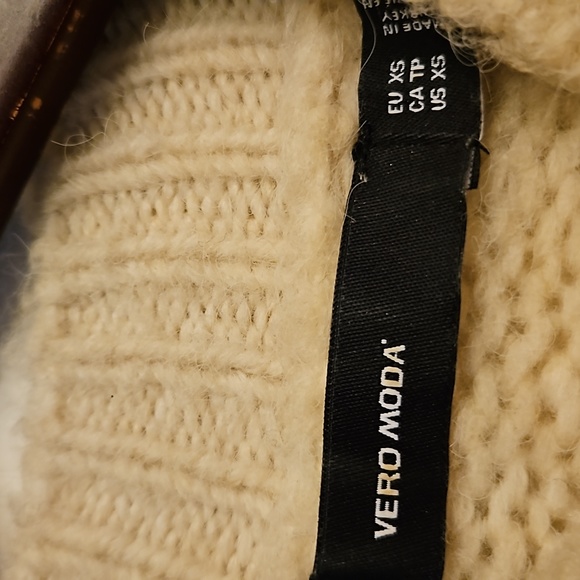 Vero Modo knit sweater - Picture 2 of 4